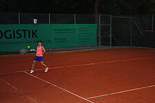 Spielerin im Abendlicht